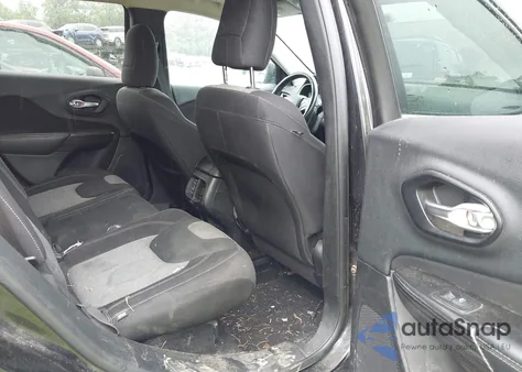 2014 Jeep Cherokee Latitude z USA, uszkodzony, nr VIN 1C4PJMCS3EW124798